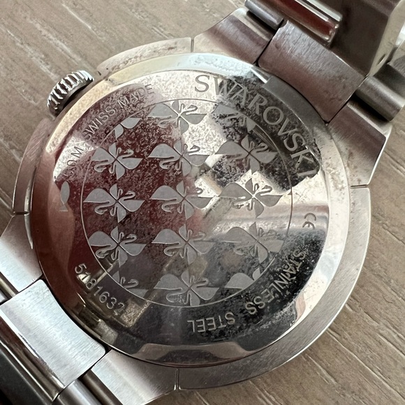 Silver Swarovski watch with crystals mint condition womens - Picture 8 of 8